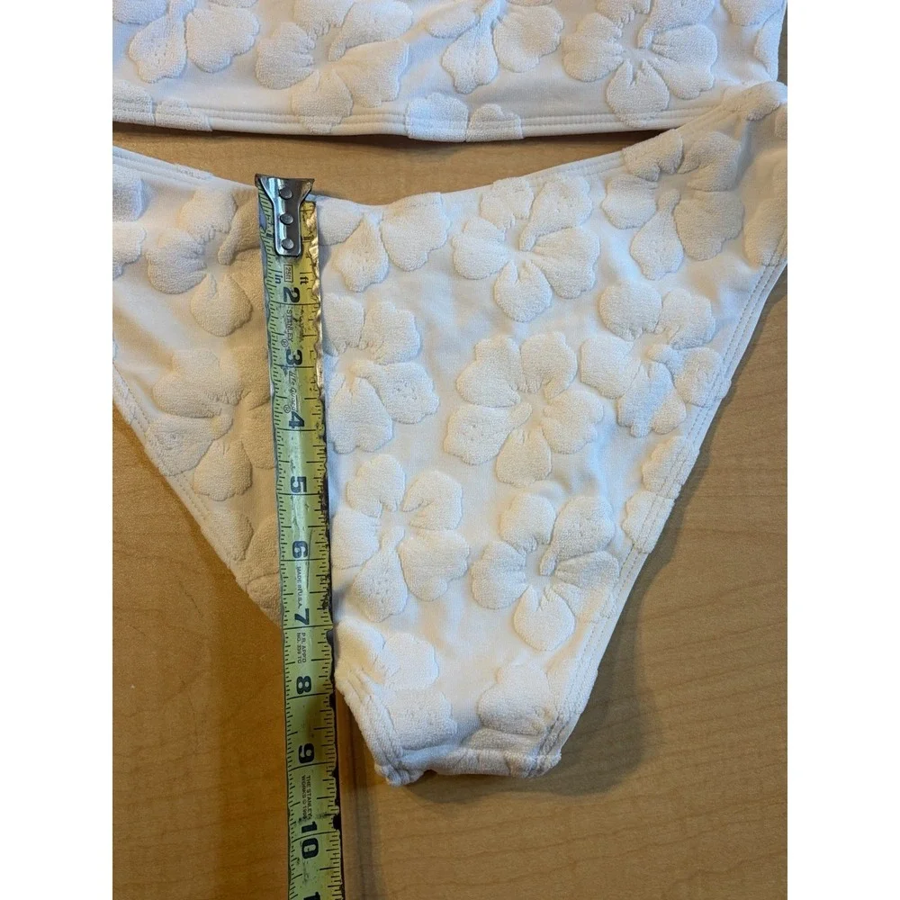 White Floral Textured Bikini Set‎ Women's Size Small 2-Piece Swimsuit